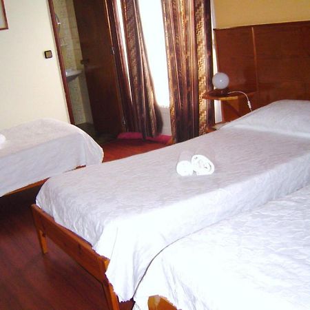 Hotel Montanha São Roque do Pico Habitación foto